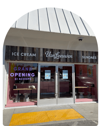 Image Woodland Hills 